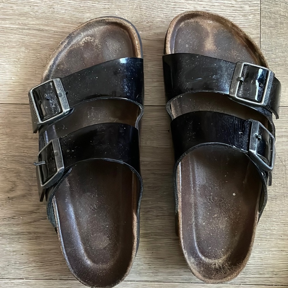 BIRKENSTOCK SANDALS